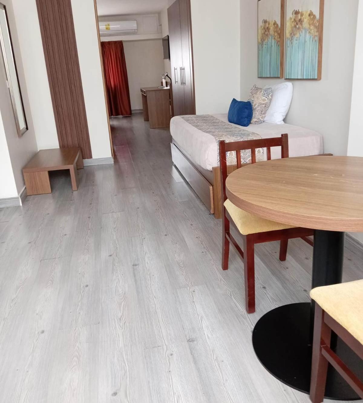 Hotel Tower House Suites Panama City Luaran gambar